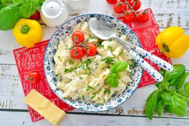 Cheesy Sour Cream Macaroni