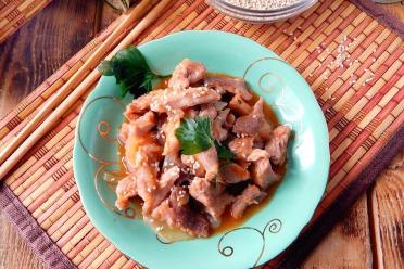 Spicy Korean Pork (Daiji Bulgogi)