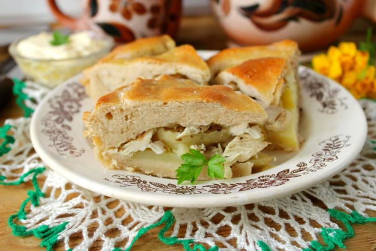 Oven-Baked Russian Chicken Kurnik Pie