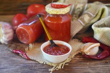 Homemade Tomato Paste