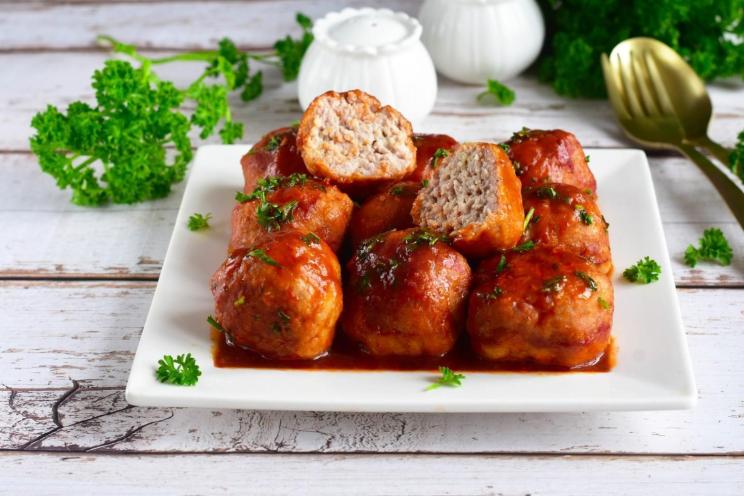 Pan-Fried Meatballs with Tangy Gravy Pan-Fried Meatballs with Tangy Gravy