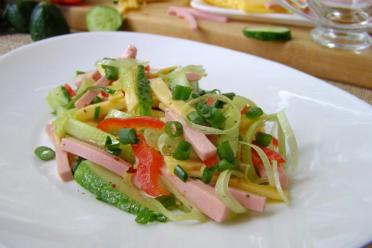 Quick and Versatile Sausage and Cheese Salad