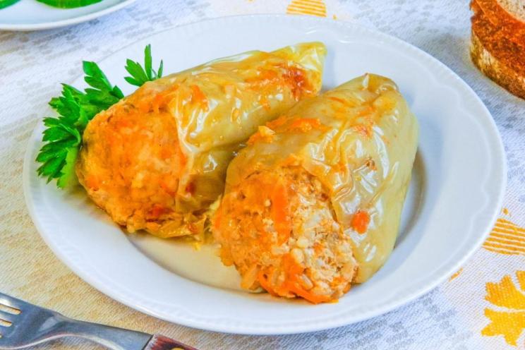 Stuffed Peppers with Meat and Rice