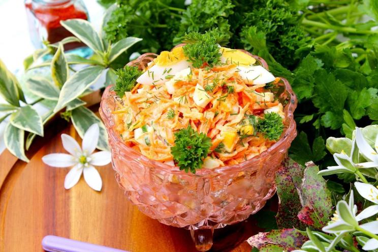 Quick Carrot Egg Garlic Salad Quick Carrot Egg Garlic Salad