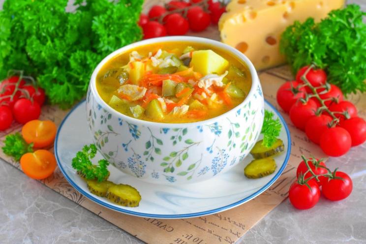Cheesy Chicken and Pickle Rice Soup