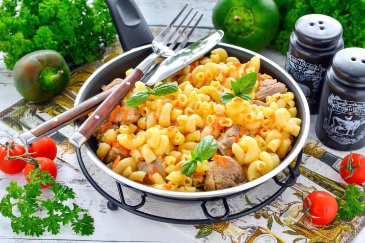 One-Pan Meat and Pasta Delight
