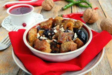 Festive Beef with Prunes for New Year’s Eve