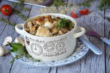 Creamy Baked Chicken with Mushrooms