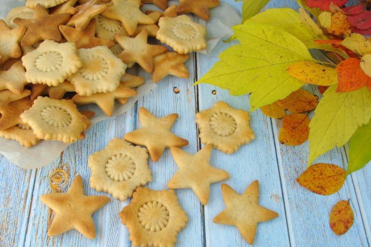 Condensed Milk Cookies: Quick, Crispy, and Delicious Condensed Milk Cookies: Quick, Crispy, and Delicious