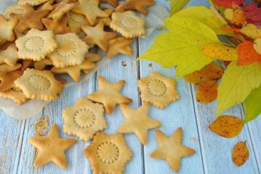 Condensed Milk Cookies: Quick, Crispy, and Delicious