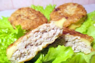 Crispy Fried Pork Cutlets