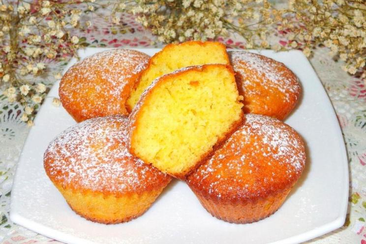 Luscious Curd Muffins with Margarine