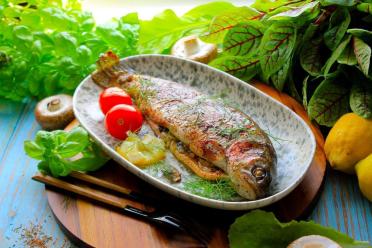 Foil-Baked Rainbow Trout with Mushrooms