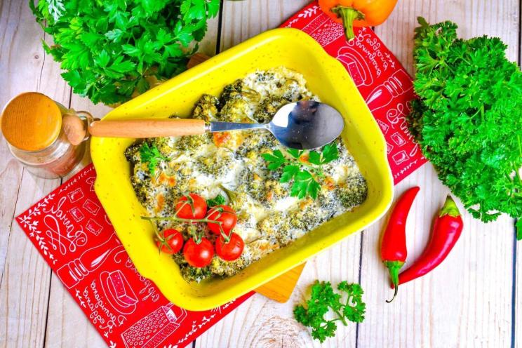 Creamy Oven-Baked Broccoli Creamy Oven-Baked Broccoli