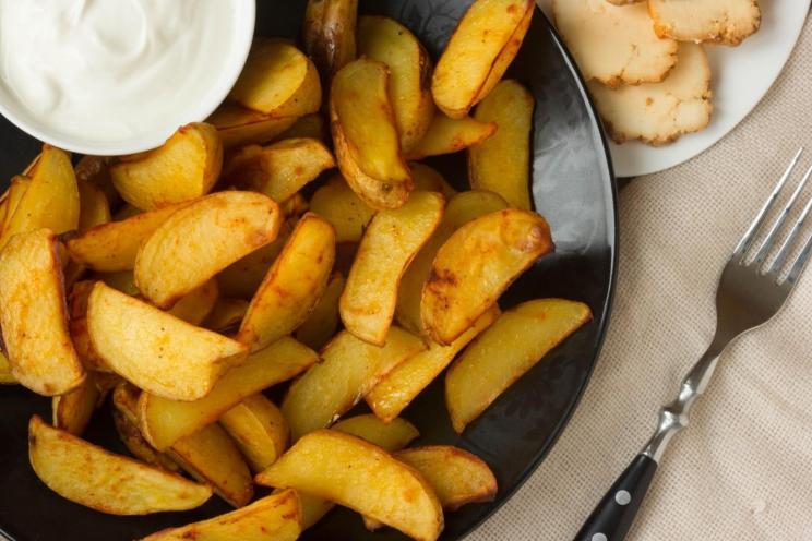 Oven-Baked Potato Wedges Oven-Baked Potato Wedges