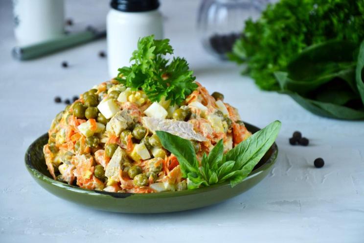 Hearty Merchant Pork Salad Hearty Merchant Pork Salad
