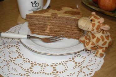 Irresistible Honey Cake with Creamy Condensed Milk and Sour Cream