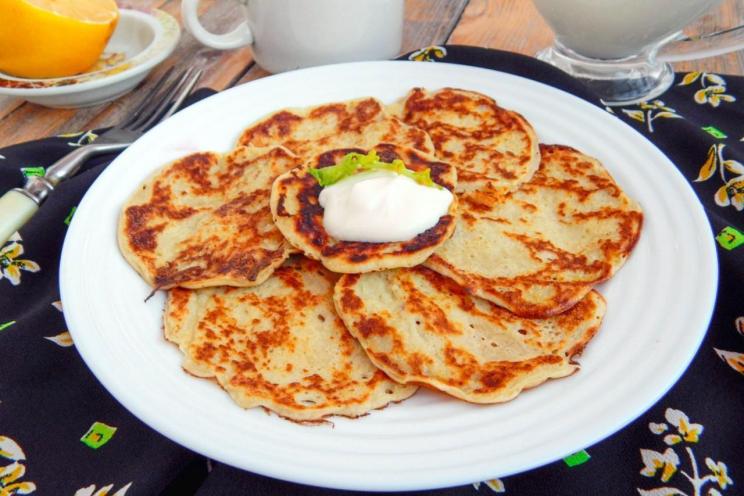 Fluffy Banana Kefir Pancakes