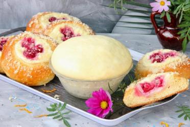 Perfect Yeast Dough for Delicious Cheesecakes
