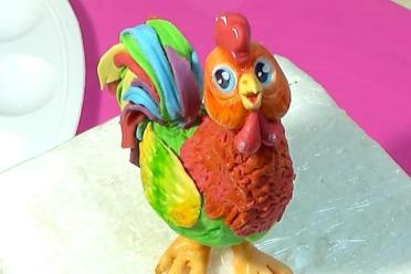 Mastic Rooster Cake Topper Tutorial
