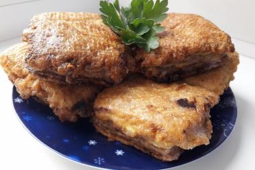 Savory Minced Meat Waffle Cakes