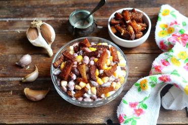 Hearty Corn and Bean Salad with Spicy Croutons