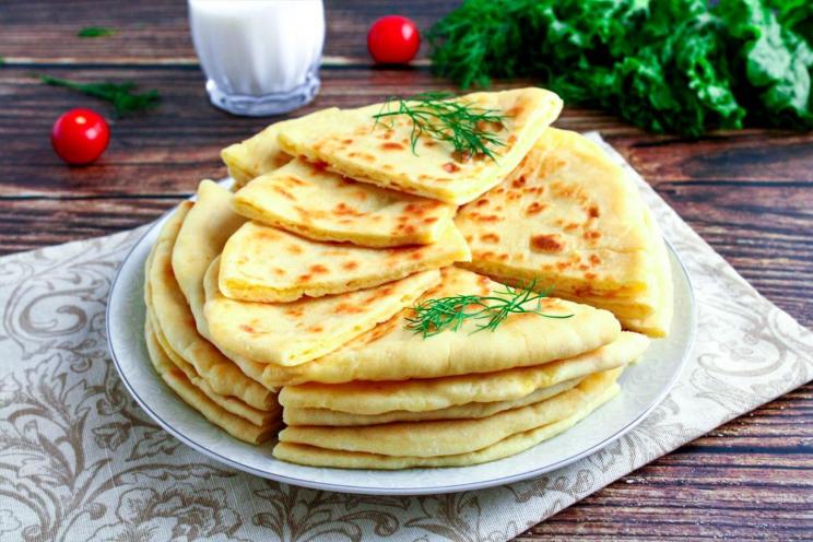 Cheesy Potato Khychiny Delight