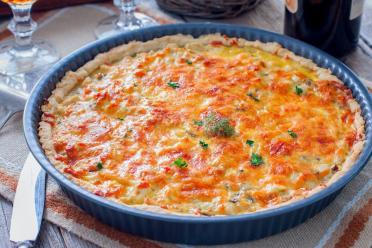 Chicken and Mushroom Quiche Delight