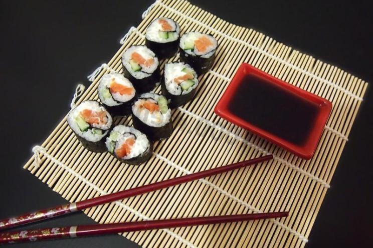 Salmon and Cheese Maki Rolls