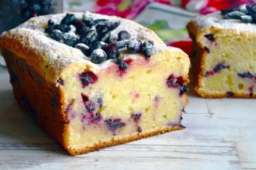 Honeysuckle Cottage Cheese Cake