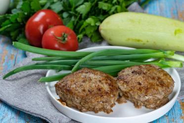 Zucchini Minced Meat Patties