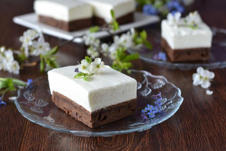Chocolate Soufflé Sponge Cake