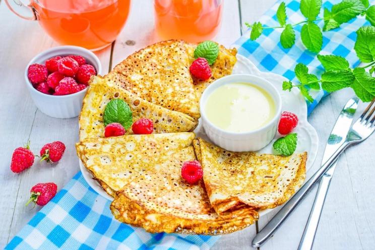Fluffy Kefir Pancakes with Perfect Holes Fluffy Kefir Pancakes with Perfect Holes