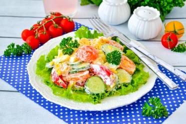 Quick & Healthy Cucumber Tomato Corn Salad