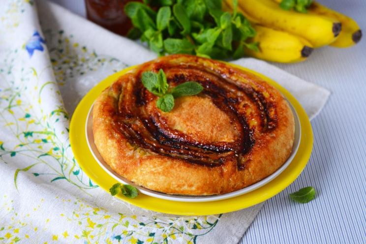 Quick and Easy Skillet Banana Pie