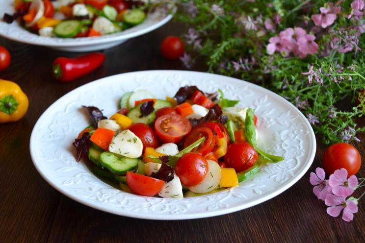 Tomato, Cucumber, and Mozzarella Summer Salad