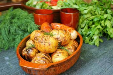 Spicy Grilled Potato Skewers