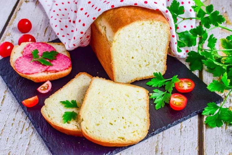 Easy Eggless White Bread Recipe