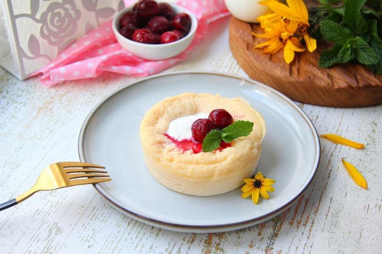 Quick Microwave Semolina and Cottage Cheese Casserole