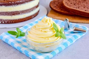 Creamy Semolina Cake Filling