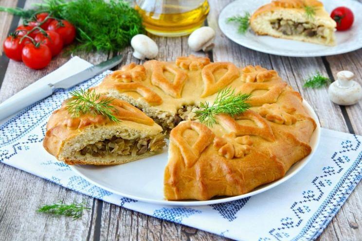 Lenten Cabbage Mushroom Pie