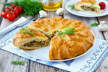 Lenten Cabbage Mushroom Pie
