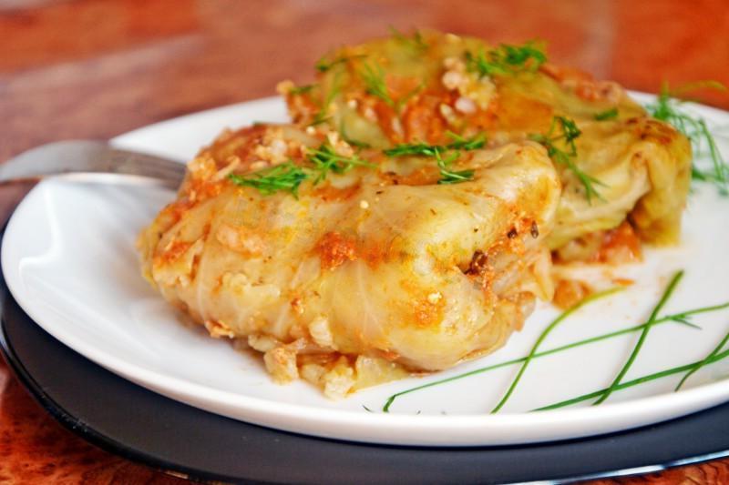 Slow Cooker Young Cabbage Rolls in Creamy Sauce