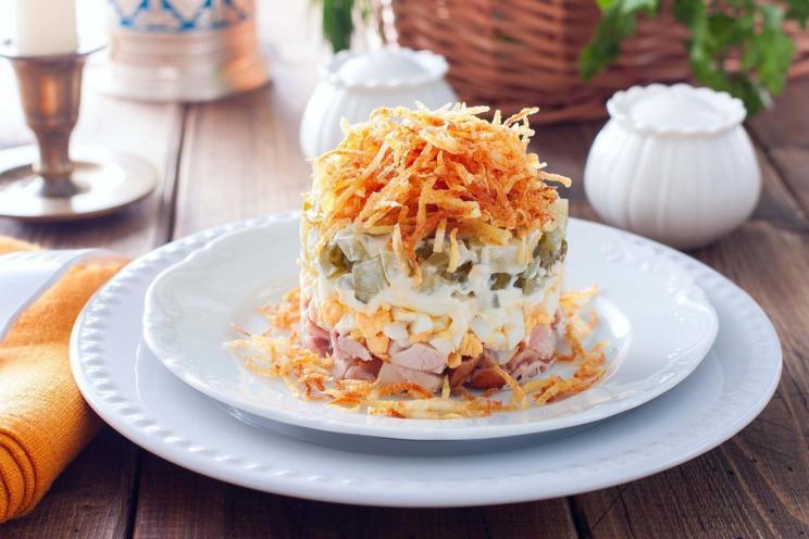 Impressive Chicken Salad with Potato Pie Impressive Chicken Salad with Potato Pie