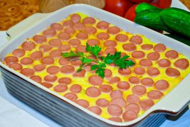 Cheesy Sausage & Potato Casserole