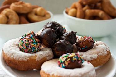 Hawaiian Malasadas: Yeast Donut Delight