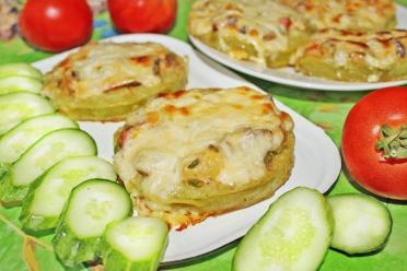 Oven-Baked Zucchini Stuffed with Mushrooms