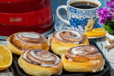 Easy and Delicious Sinabon Buns for Everyone
