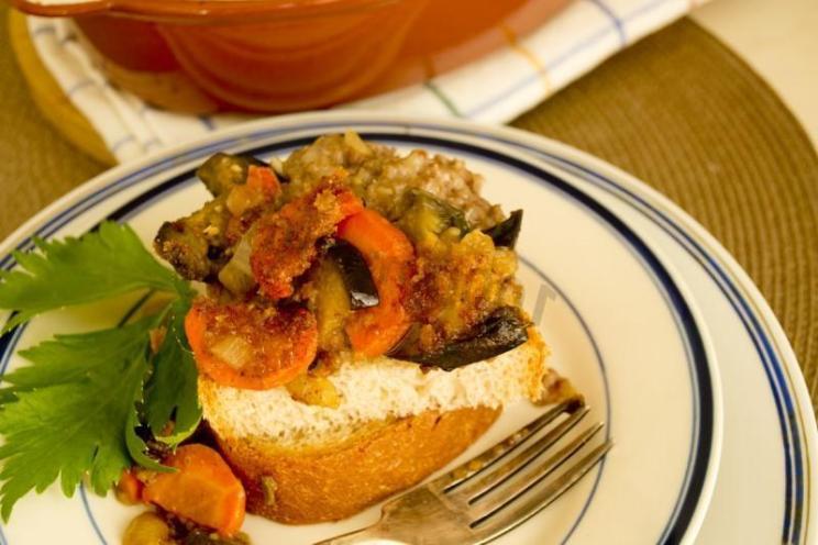 Baked Vegetable and Minced Meat Stew with Eggplants