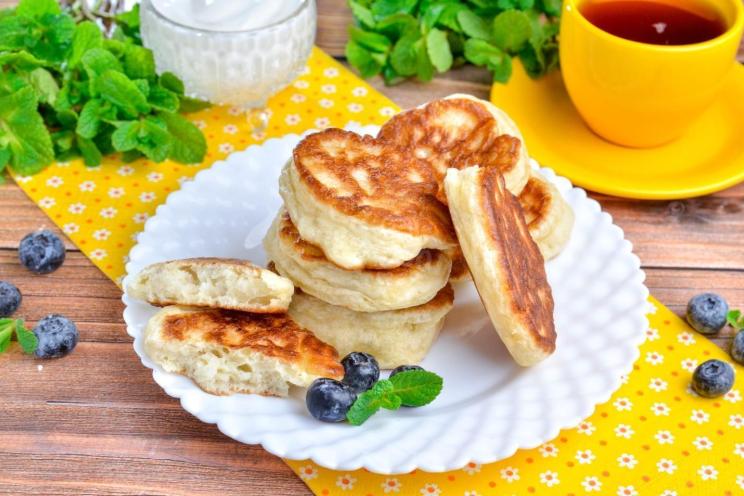 Fluffy Water-Based Yeast Pancakes Fluffy Water-Based Yeast Pancakes